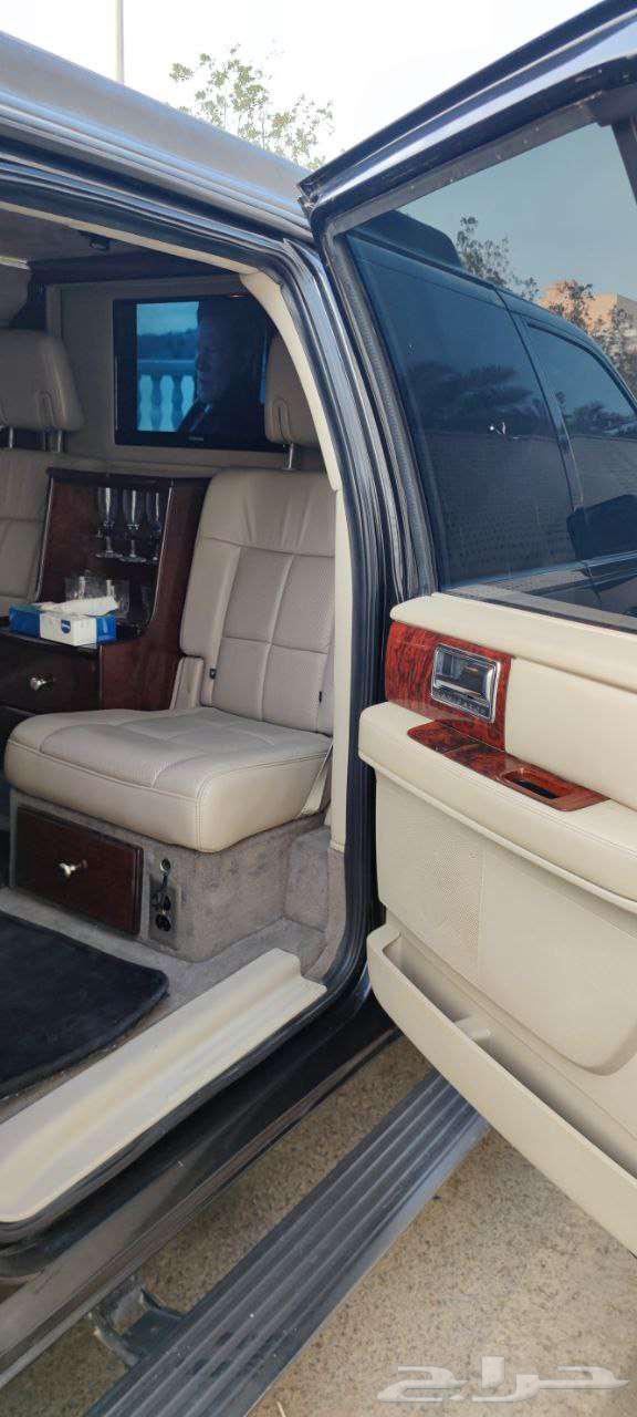 Lincoln Navigator Royal Distinguished63218353212547114
