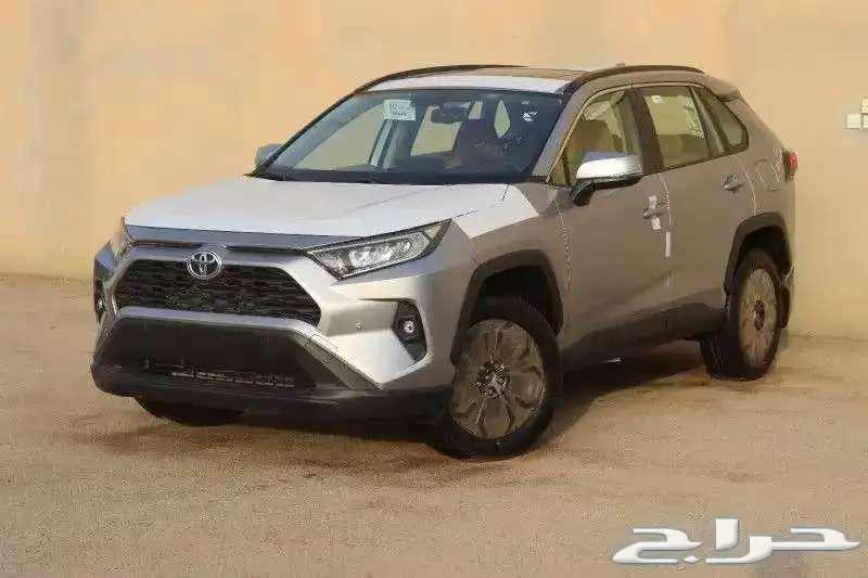 2024 Toyota RAV4 XLE Half Full Gasoline Saudi63216867539202112