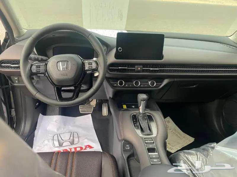 هوندا 2025 - ZR-V - ستاندر63213447818754114