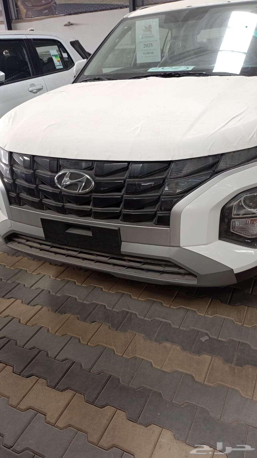 Hyundai - Creta63216374154371111