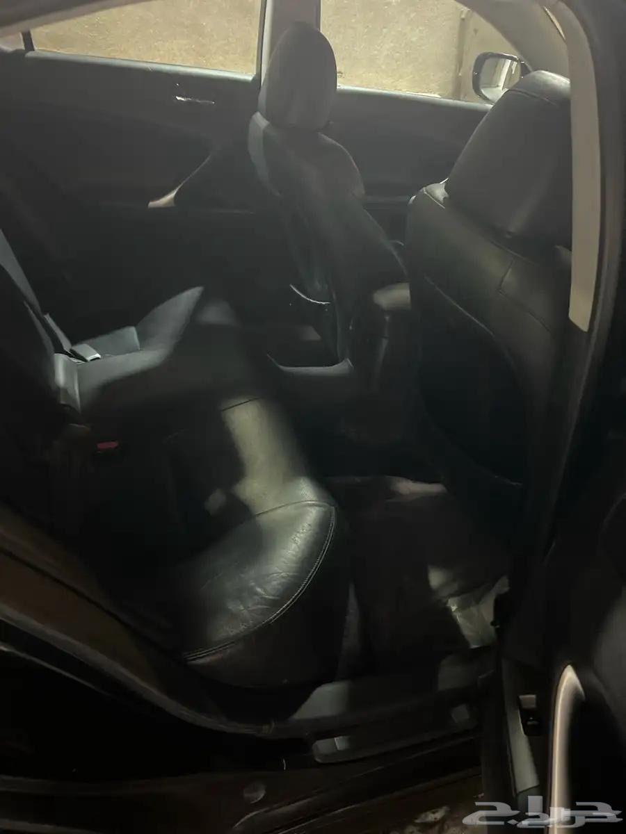 Lexus 200863215391239043112