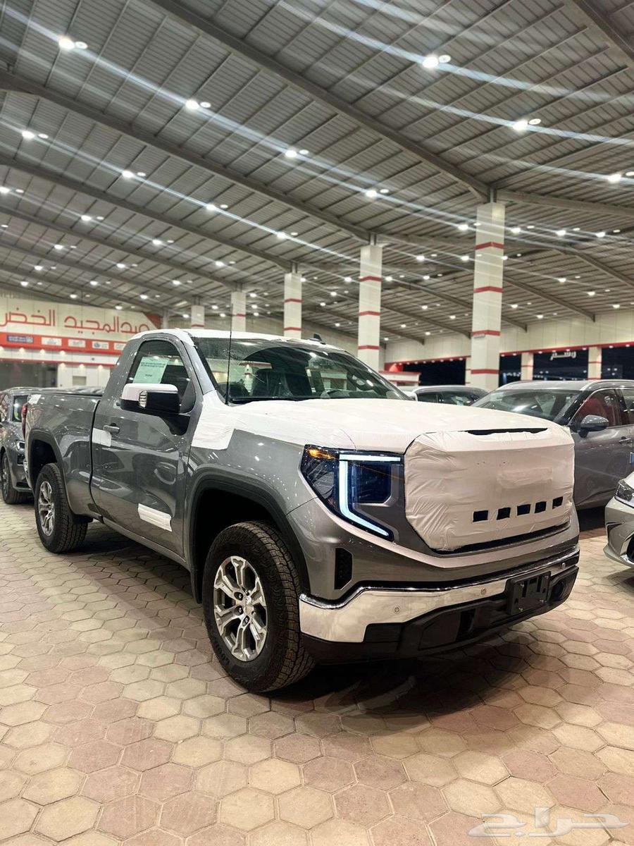 GMC Sierra SLE 2025 available at Al Khudher Motors63215402222849111