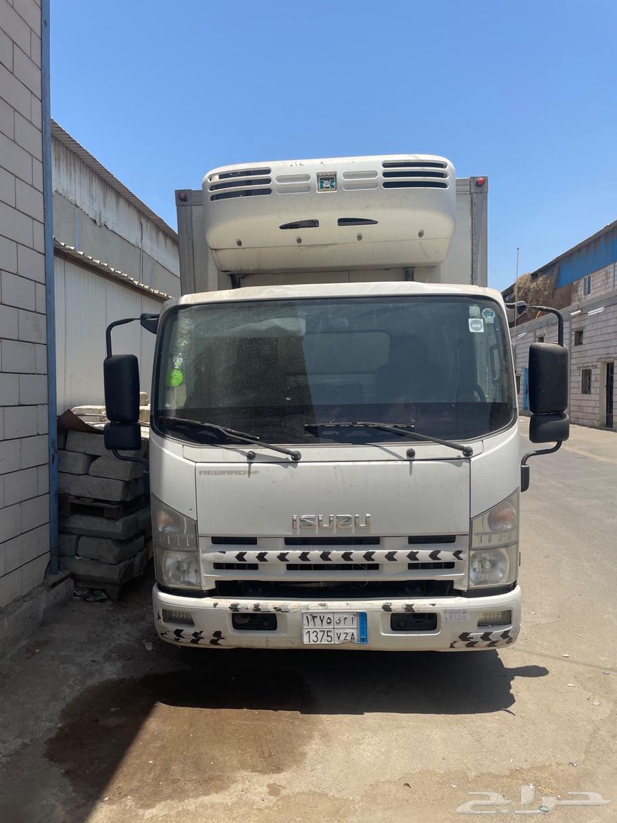 We rent refrigerated and frozen trucks.63213447788163111