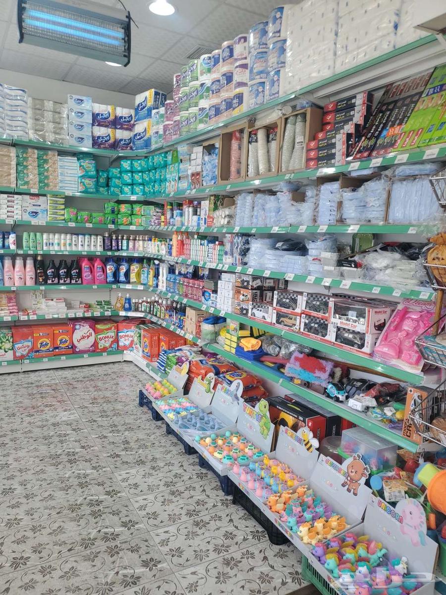 تموينات في موقع مميز الشارع العام ملحق سلطانه63009993886850114