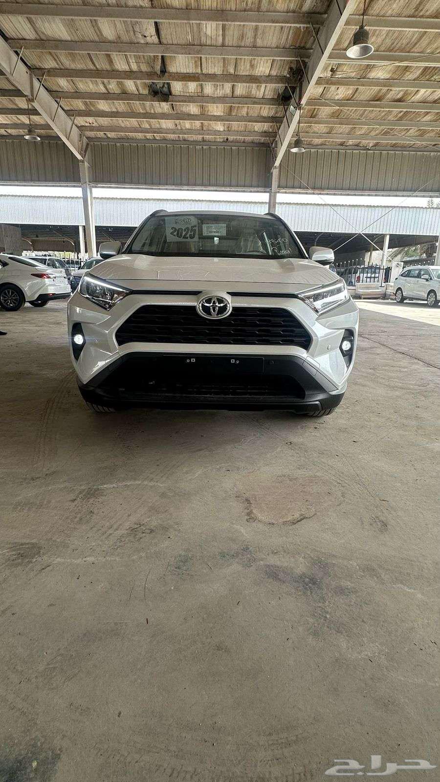 Toyota RAV4 XLE Double Cab Gas 202563214917085827111