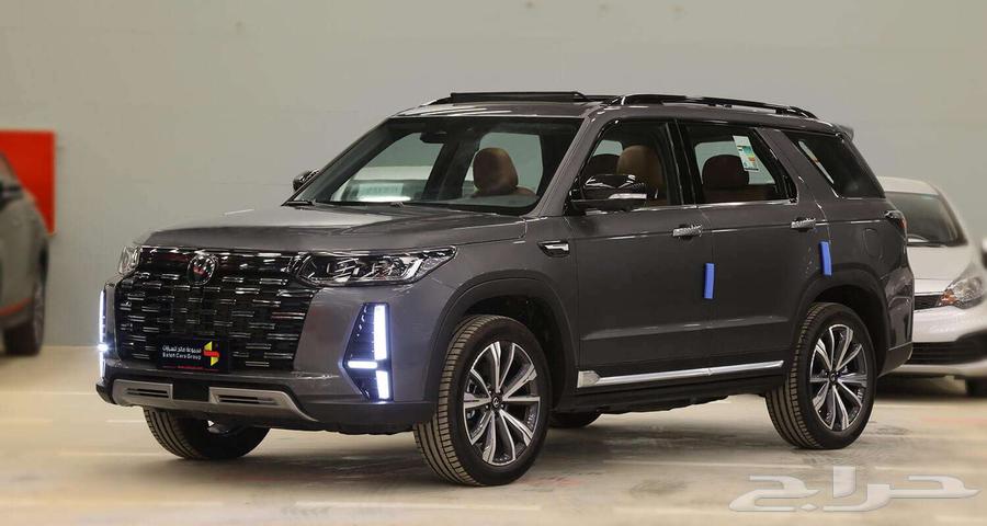Changan CS95 Royal with black roof, model 2025.63213950859650113