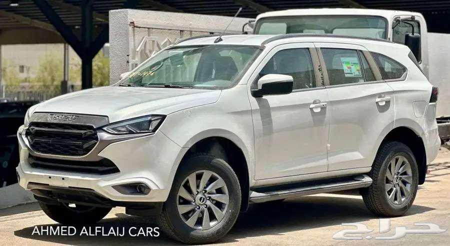 Isuzu MU-X 2024 fully loaded, double cab (cash and installment)63217360423043114