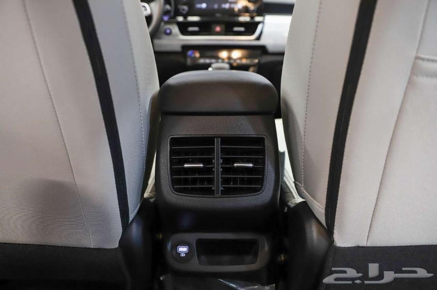 Kia Seltos 2.0 GLS 2023 model special offer63217343623554113