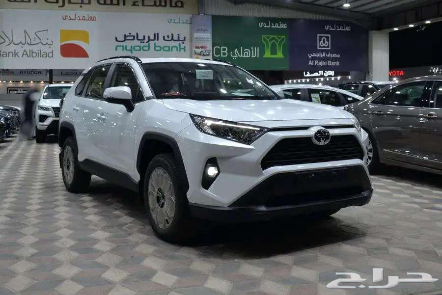 تويوتا راف فور ( XLE ) بنزين 202563219399200386111