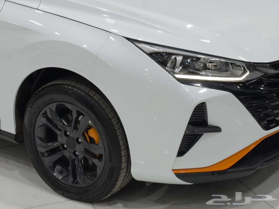 Dongfeng ShinE1 2025 model, available for cash or installments, starting salary from 350063215921784194111
