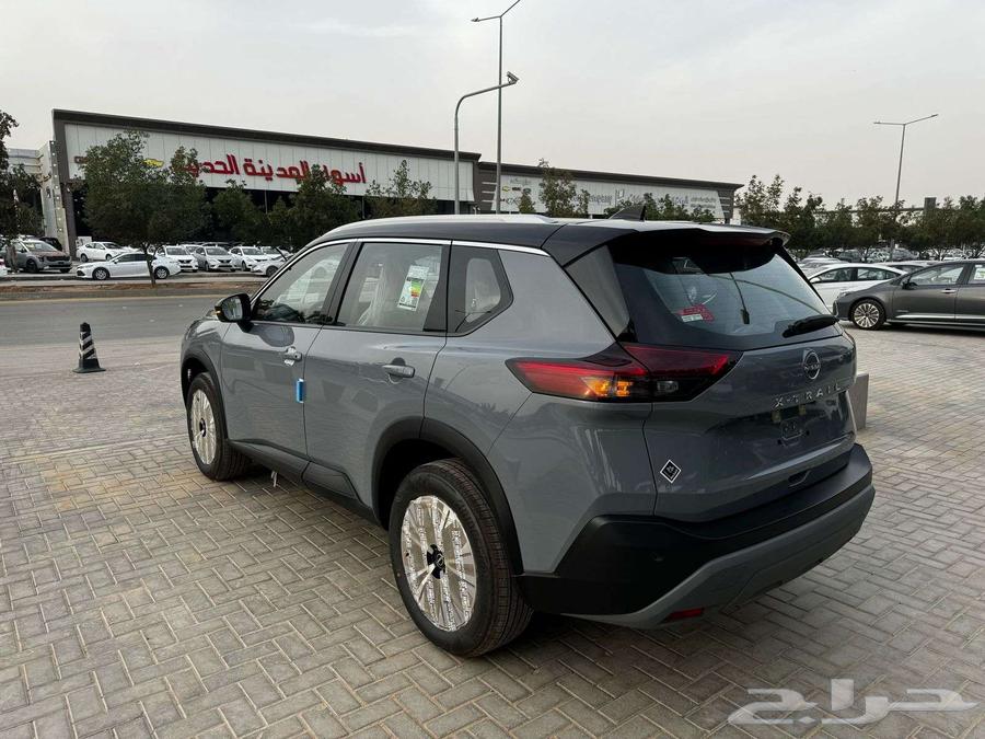 نيسان اكس تريل SV نص فل 2025 اقساط وكاش اقل هامش ربح63218375003650113