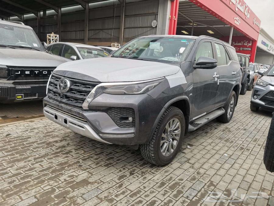 Toyota Fortuner VX2 2.8 Diesel Radar 2024 Saudi63217360333954111