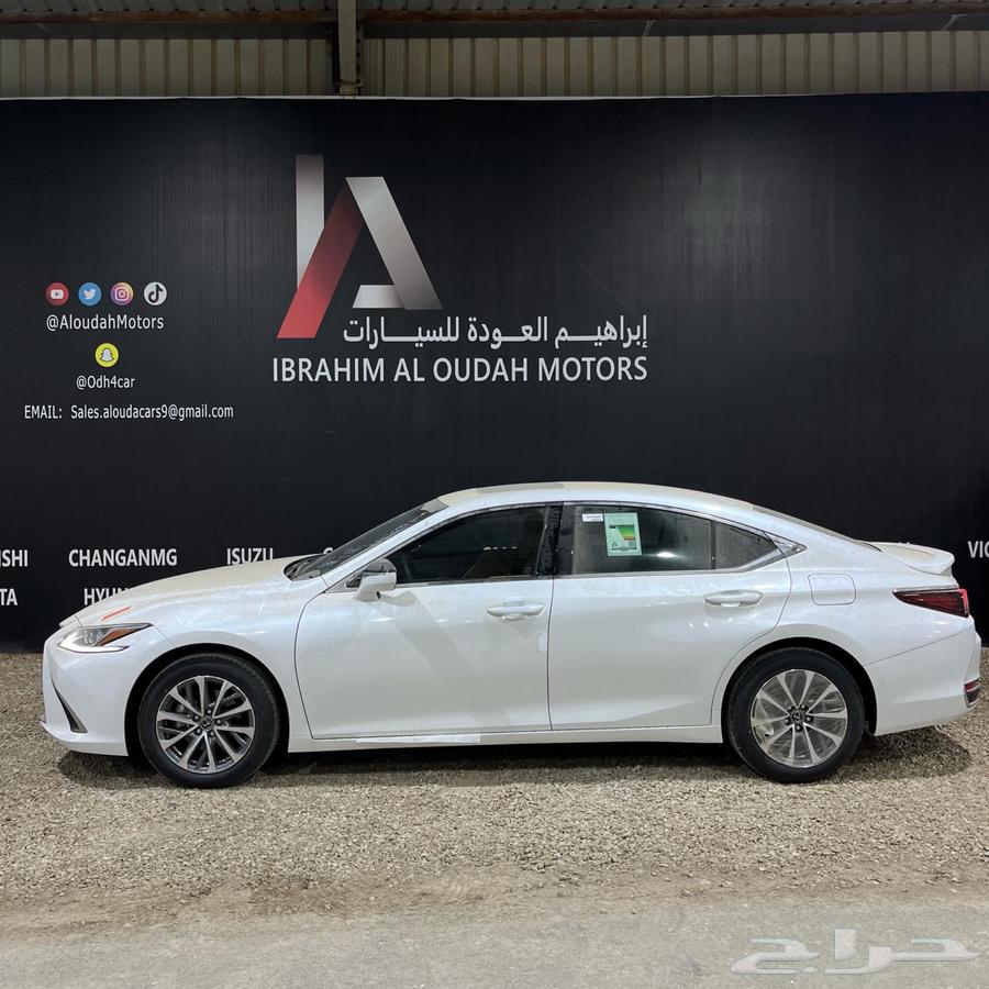 Lexus ES300H AH202563216853578498114