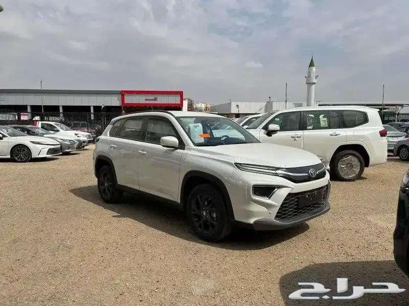 Toyota Urban Cruiser Standard and Full Model 2025 SUV with competitive prices63210939672067111