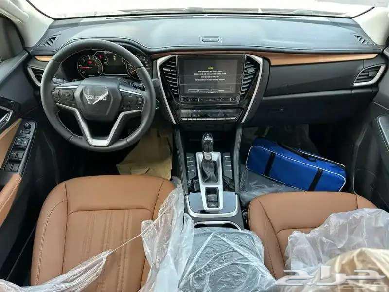 Isuzu MUX full option double 202463210925420929114
