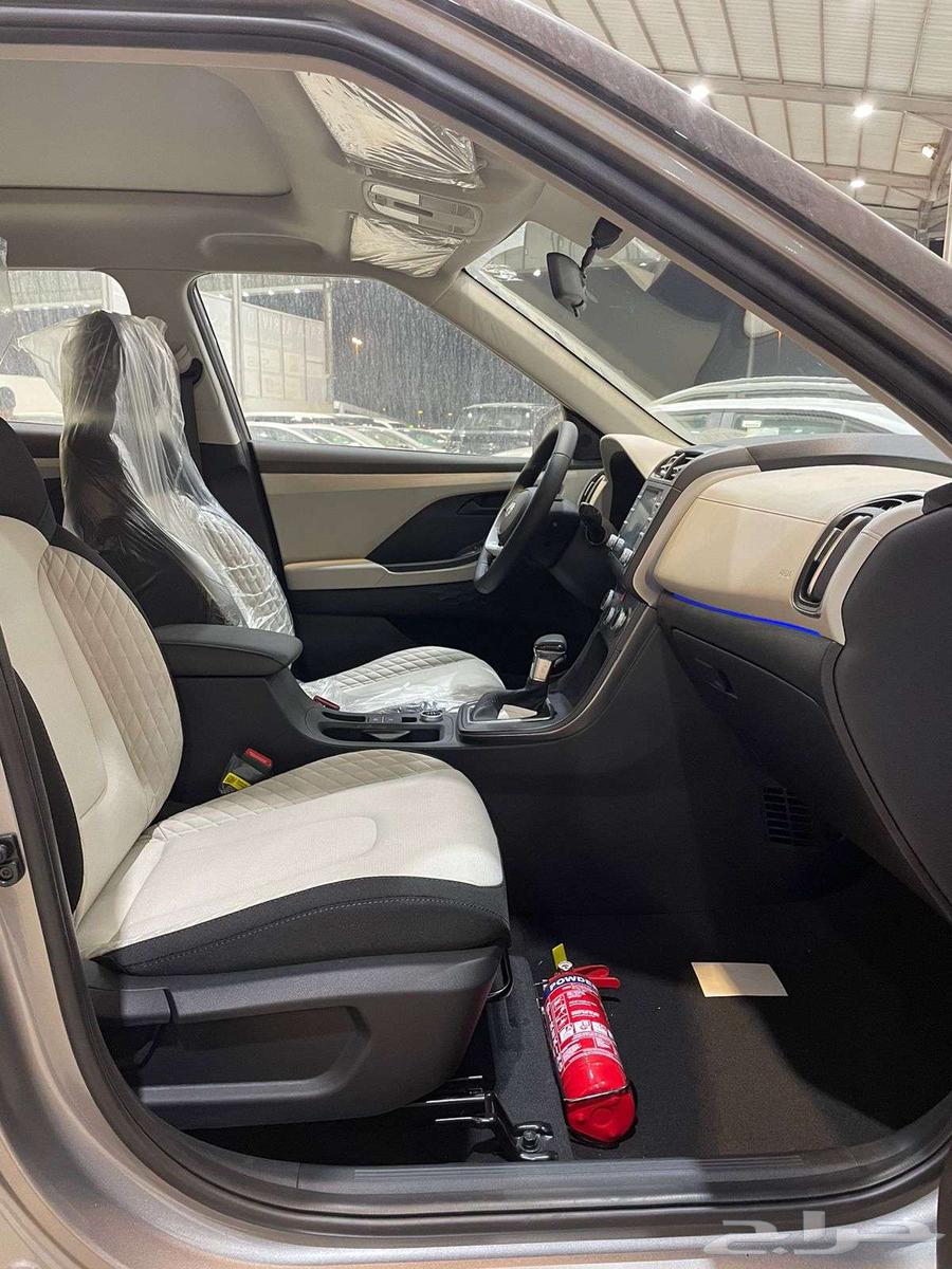 Hyundai Creta Comfort Gulf 2025, installments available through all banks63209370802307114