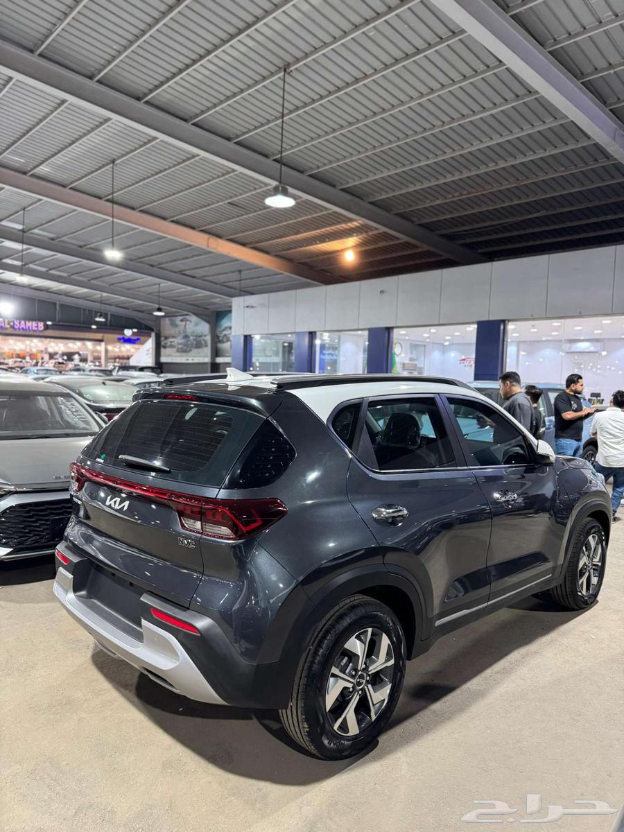 Kia Sonet Mid 2023, lowest price and limited quantity63210939519489114