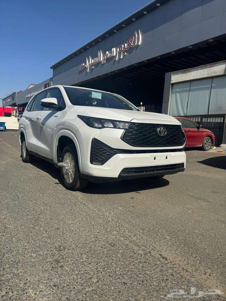 Toyota Innova Hybrid 2000 cc. White, 2024 model63209855238659111
