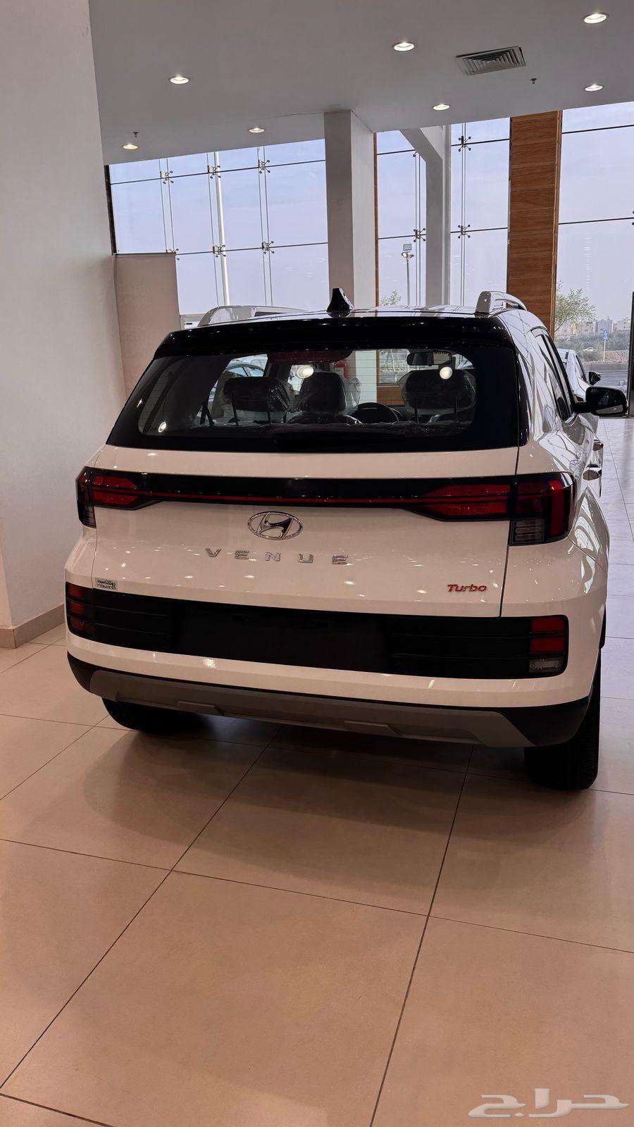 Hyundai Venue 2024 at a symbolic and exclusive price63210933023235112