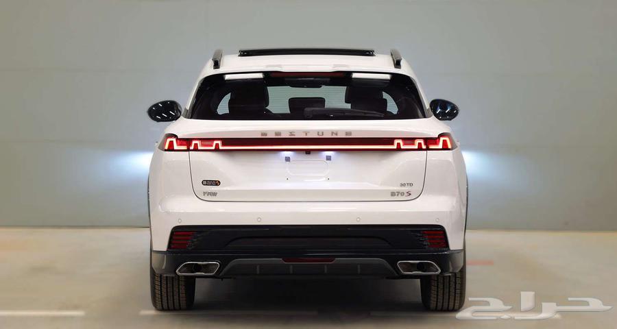 Biston S B70 offers a competitive price with a high-spec vehicle.63212937499779111