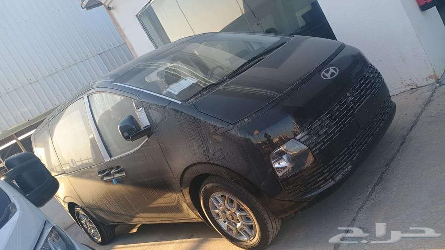 Staria Diesel 9-seater and 11-seater Diesel Automatic 202563210389928193111