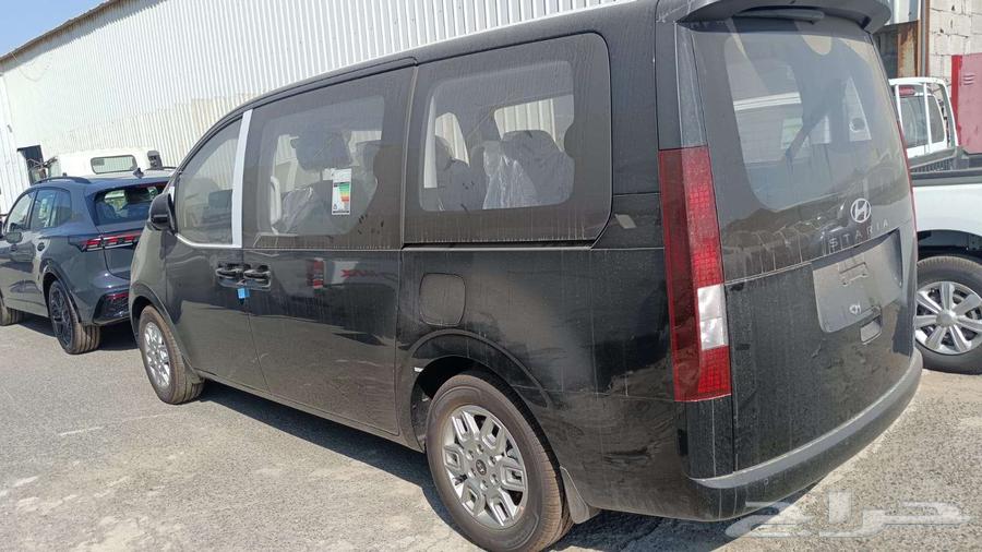 Hyundai Staria Diesel 2025 9-seater cash and corporate bank financing63212940608513113