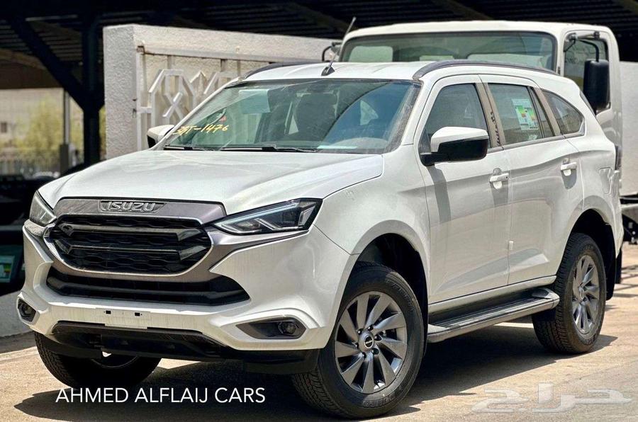 Isuzu MU-X 2024 full option, double cab at the best price63212917763842113