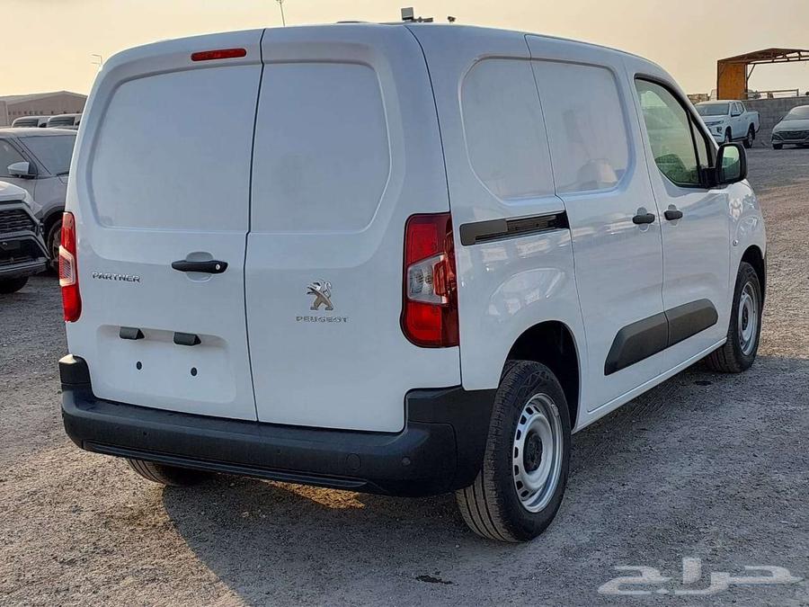 Peugeot Partner Van 1.6 Diesel, short wheelbase, Al-Majdouie agent, 202363213489919490111