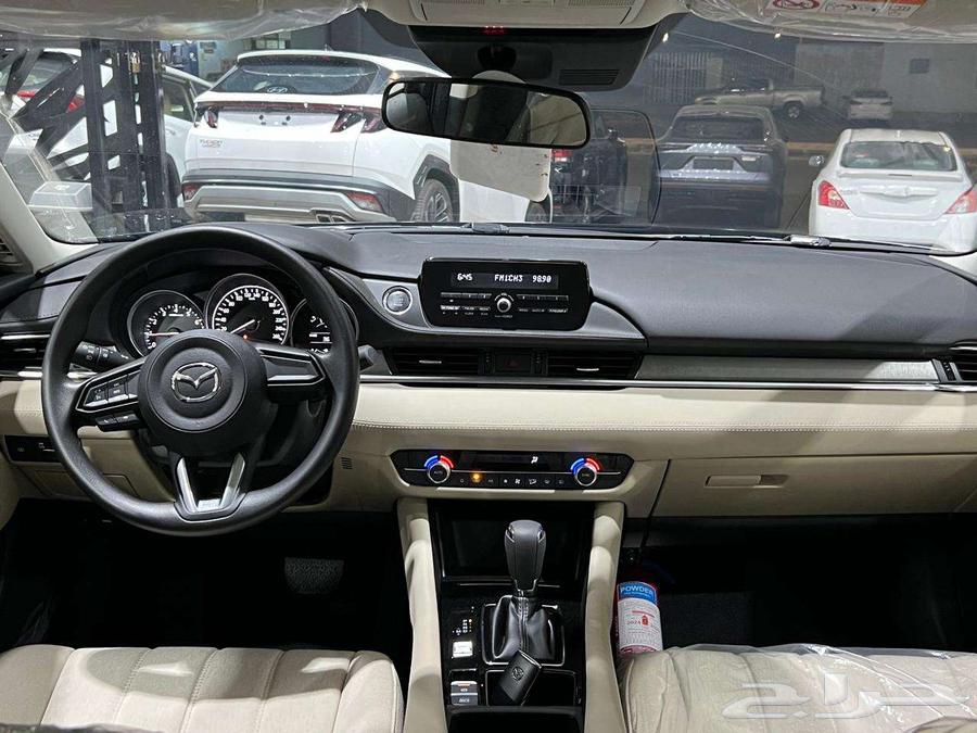 Mazda Gulf White 202463209371331970112
