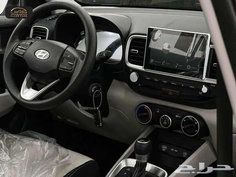 Hyundai Venue Smart 2024 - 55,200 including tax63211438572161114