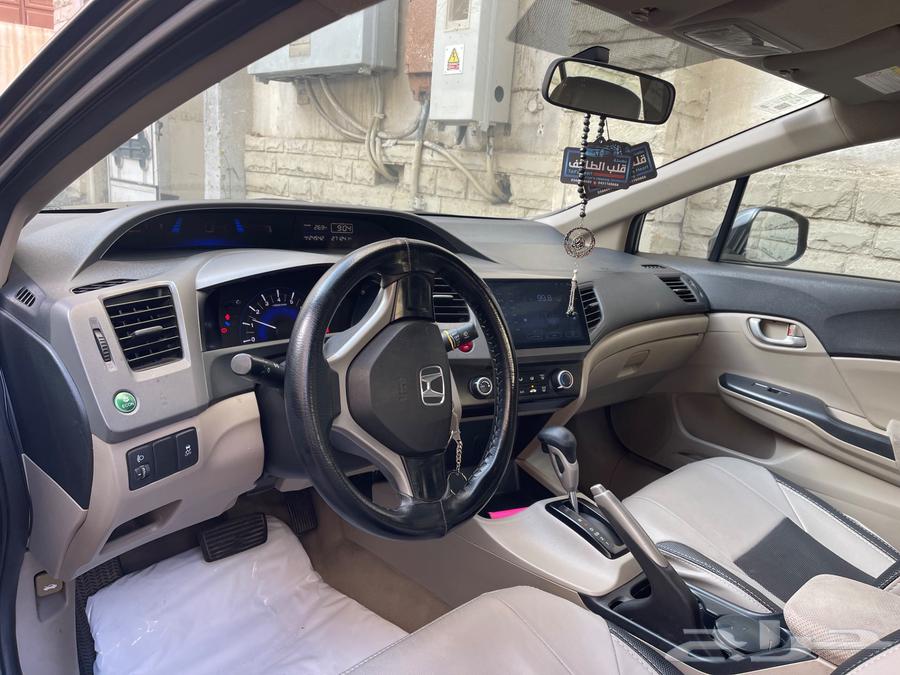 Honda Civic 201263211465241730111