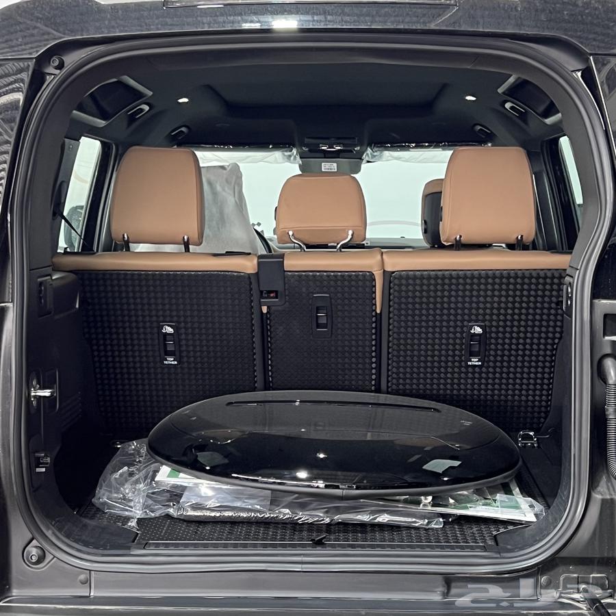 Land Rover Defender HSE Gulf gasoline 2025 cash or installments63212933549698114