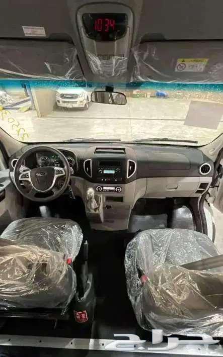 Jack Sinoray 16-passenger diesel bus with manual transmission 202563209398826625113
