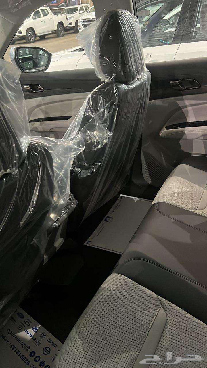 فورد تيريتوري تيتانيوم 202563207419090307113