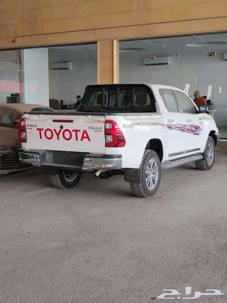 2023 Toyota Hilux, full option, automatic, 2.8L Gulf model, installment offers63205914817793112