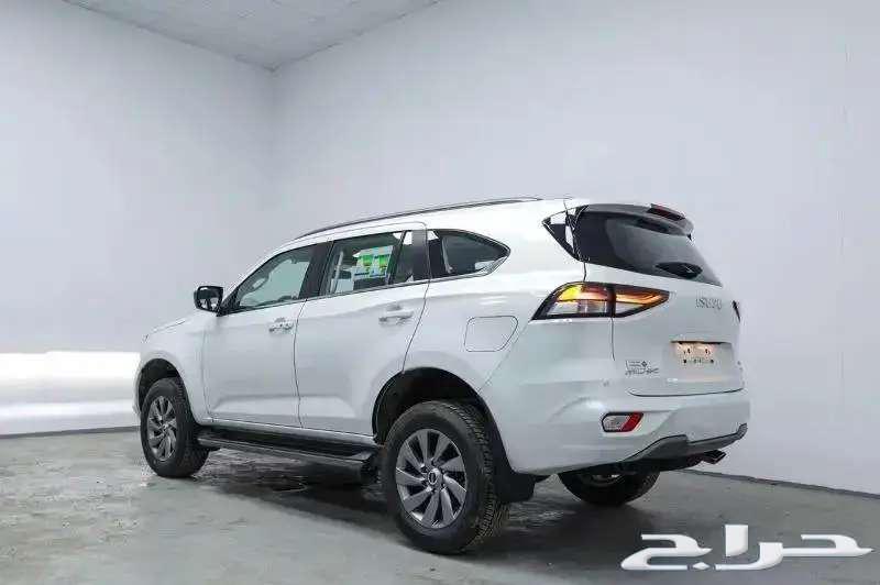 ISUZU MUX - FULL 4WD 202463204875876483113
