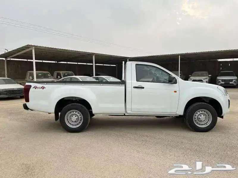 Isuzu double cabin truck 2025 model with electric windows63209398778881113