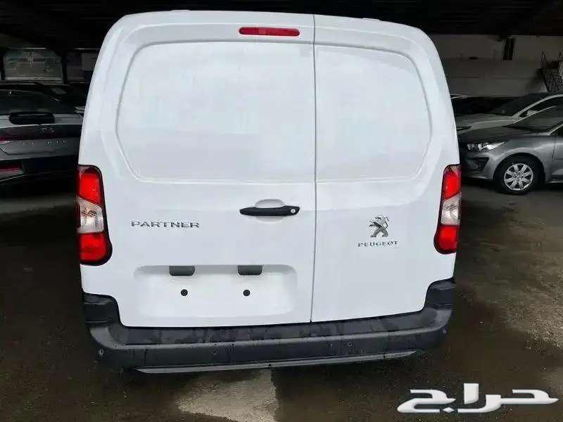 Peugeot Partner 2024 diesel long chassis63209898049027114