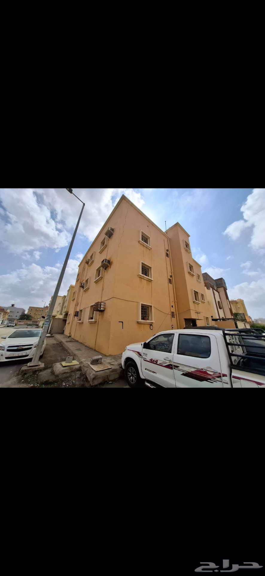 عماره للبيع جيزان بسعر مليون و200 علي شارعين63009994758403119