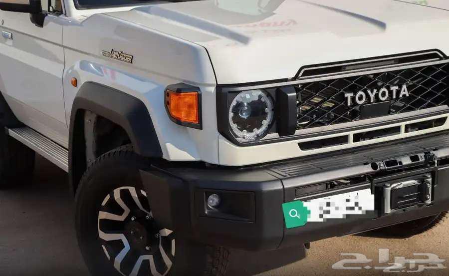 Used 2024 Toyota diesel pickup truck63205907487106113