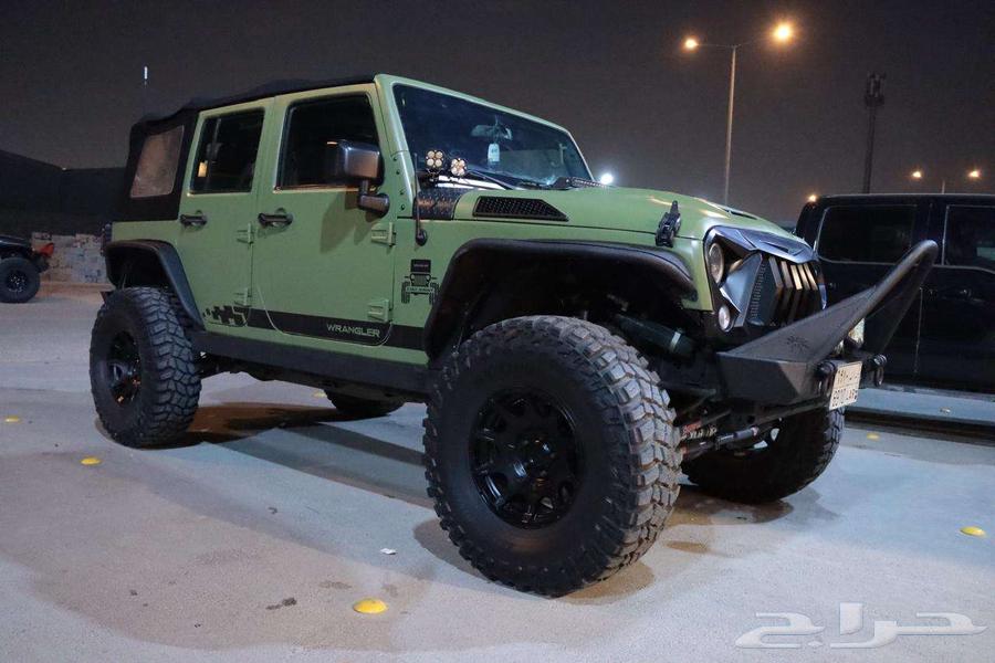 For sale: 2017 Jeep Wrangler 8-cylinder 5.763207433666563111