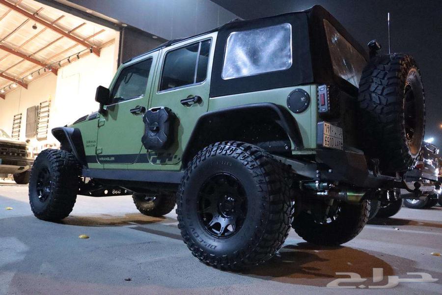 For sale: 2017 Jeep Wrangler 8-cylinder 5.763207433666563113