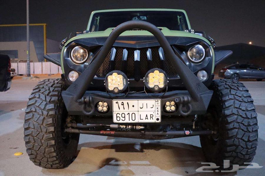 For sale: 2017 Jeep Wrangler 8-cylinder 5.763207433666563112