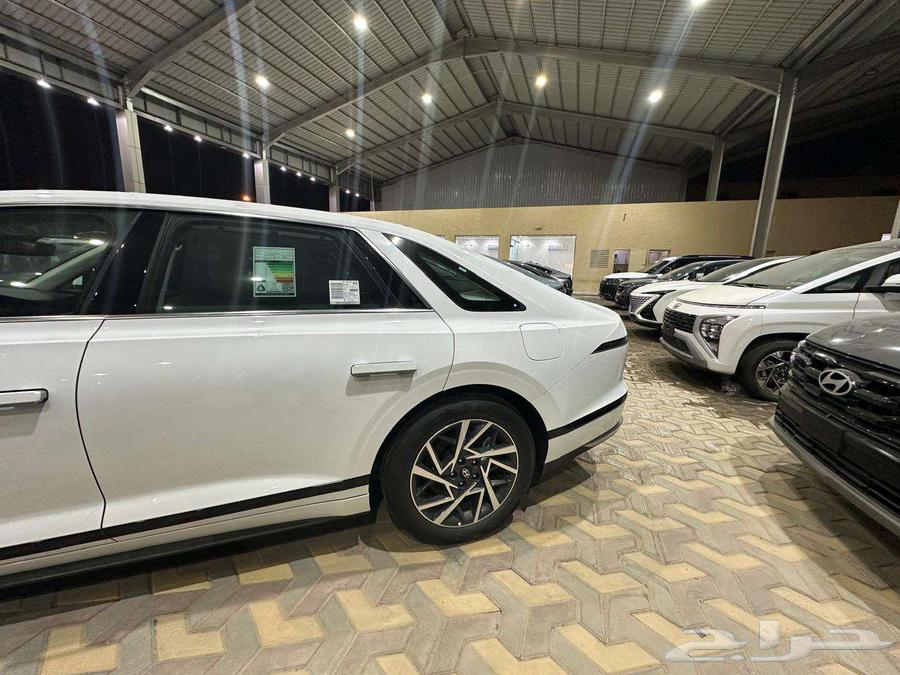 Hyundai - Azera - Exclusive - 2025 - Ramadan cash offers63205915050114114