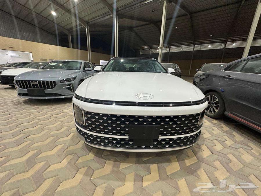 Hyundai - Azera - Exclusive - 2025 - Ramadan cash offers63205915050114112