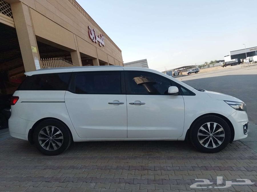 Kia Carnival Diesel 201863205901037058113
