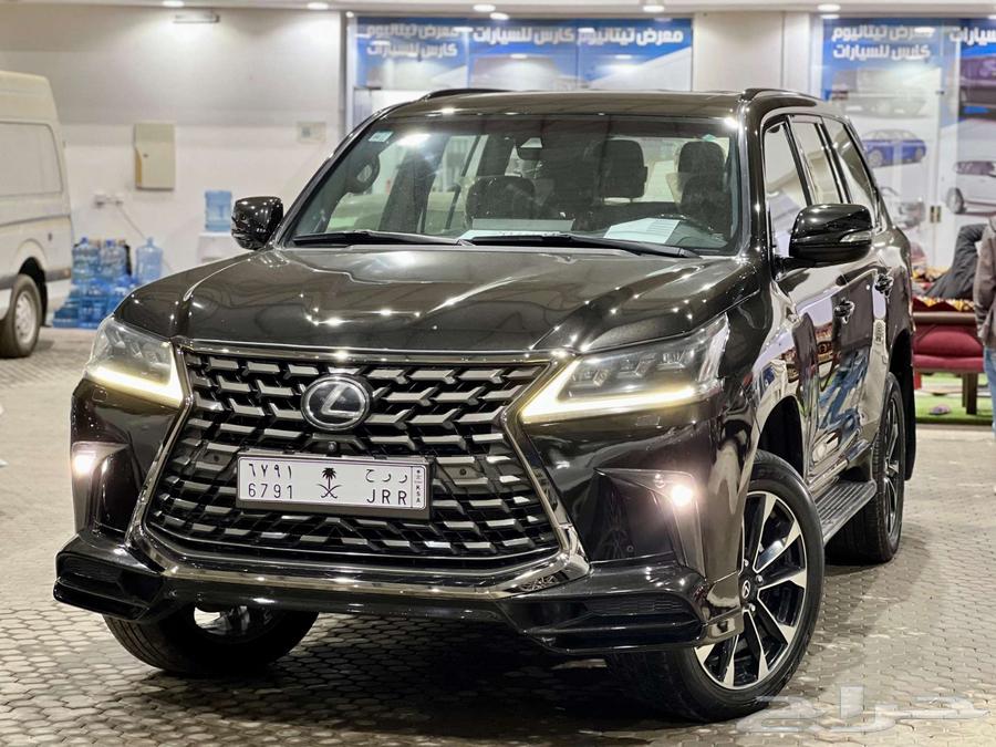 Lexus LX570 Black Edition 201963206921289473112