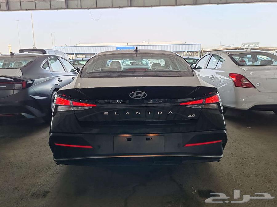 Hyundai Elantra 2025 Smart 2.063205904164994111