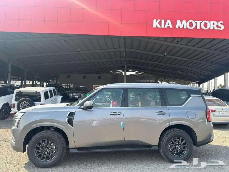 Nissan Patrol SE Titanium 2025 model, cash and banks63206923988226113