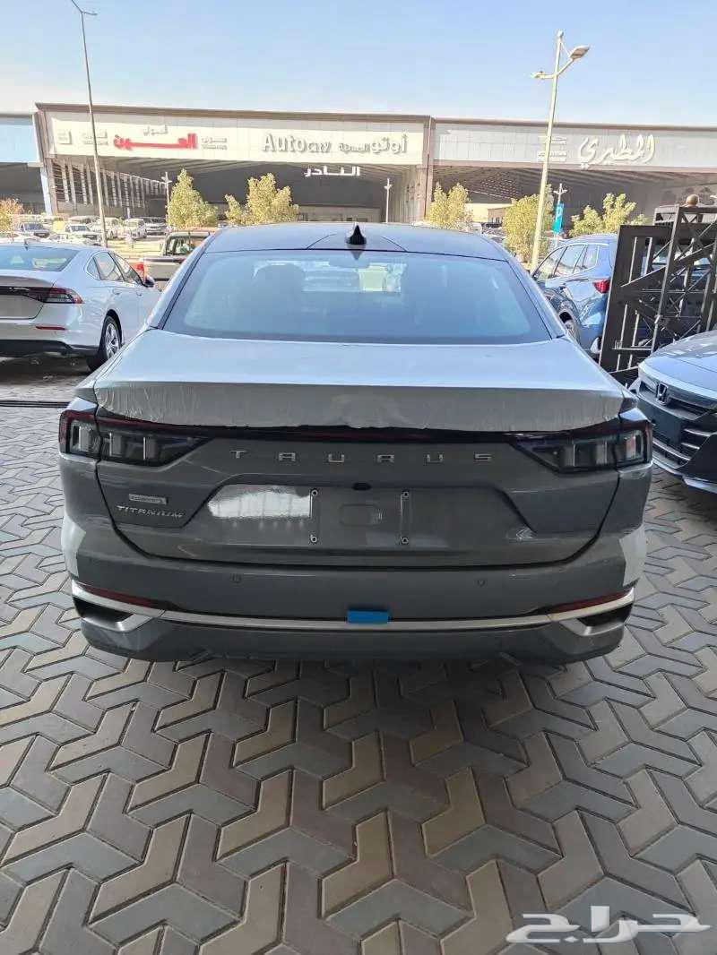 Ford Taurus Titanium 2025 gasoline Saudi63204917979009113